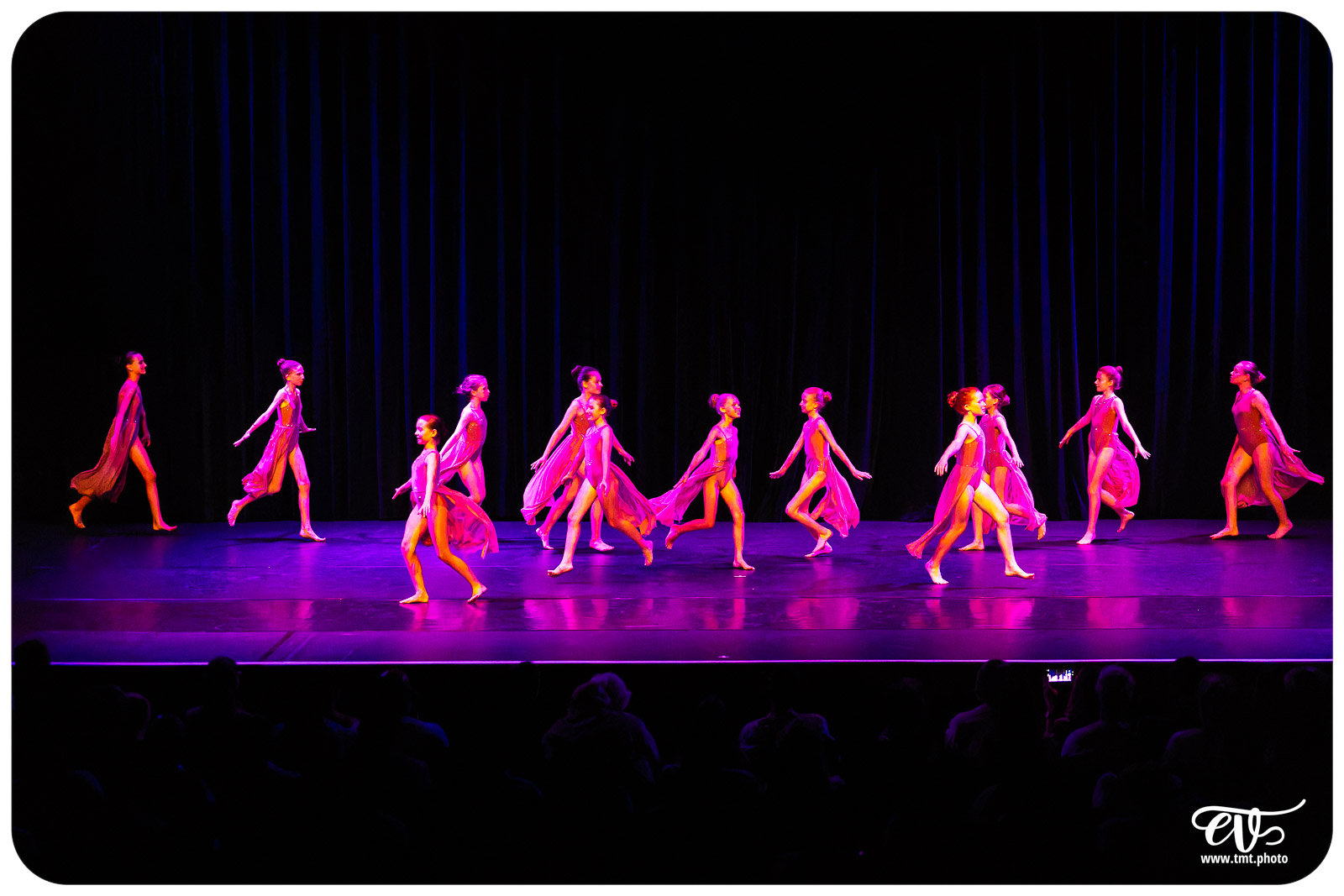 ECOLE DE DANSE CÉCILE ADAMOW